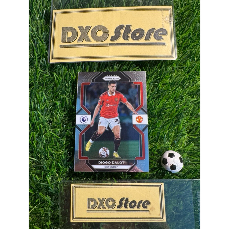 [ ของแท้ ] - PANINI PRIZM PREMIER LEAGUE 2023 - DIOGO DALOT (MANCHESTER UNITED)