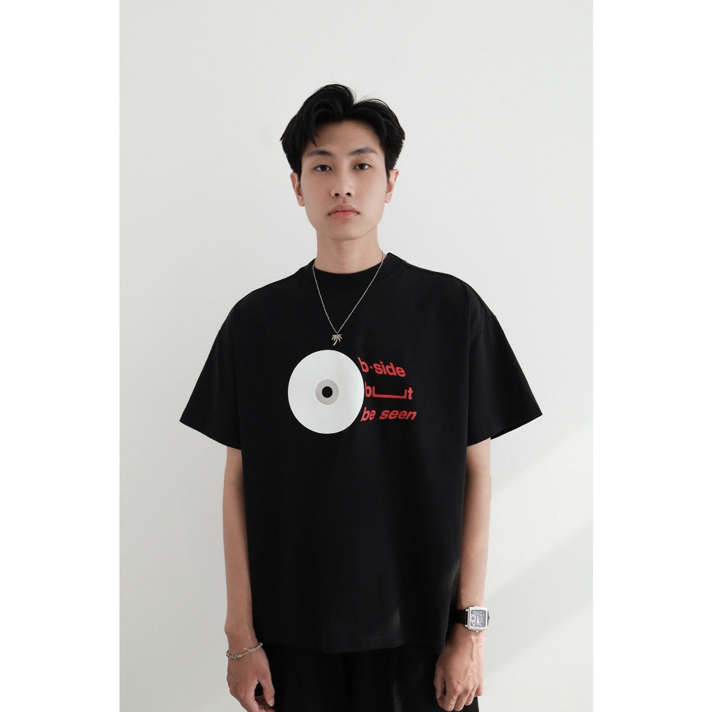 Bside - เสื้อยืดบ็อกซ์ซี่สีดํา 250gsm B002