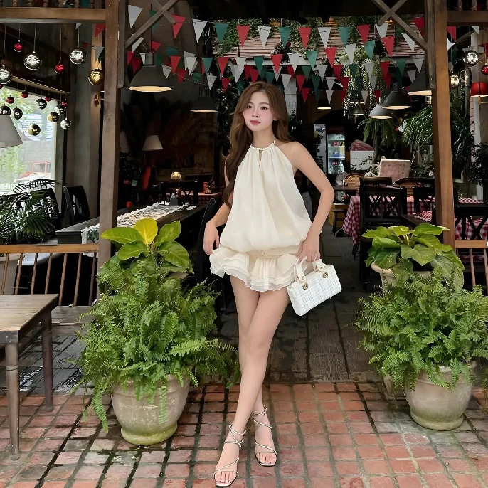 [มีชุดป้องกัน] ชุดชุดเดรสคอปกมุกพร้อมเอวเป็นก้อนชุดเดรสบานเปลือยสําหรับเที่ยวทะเล - รูปที่ 3