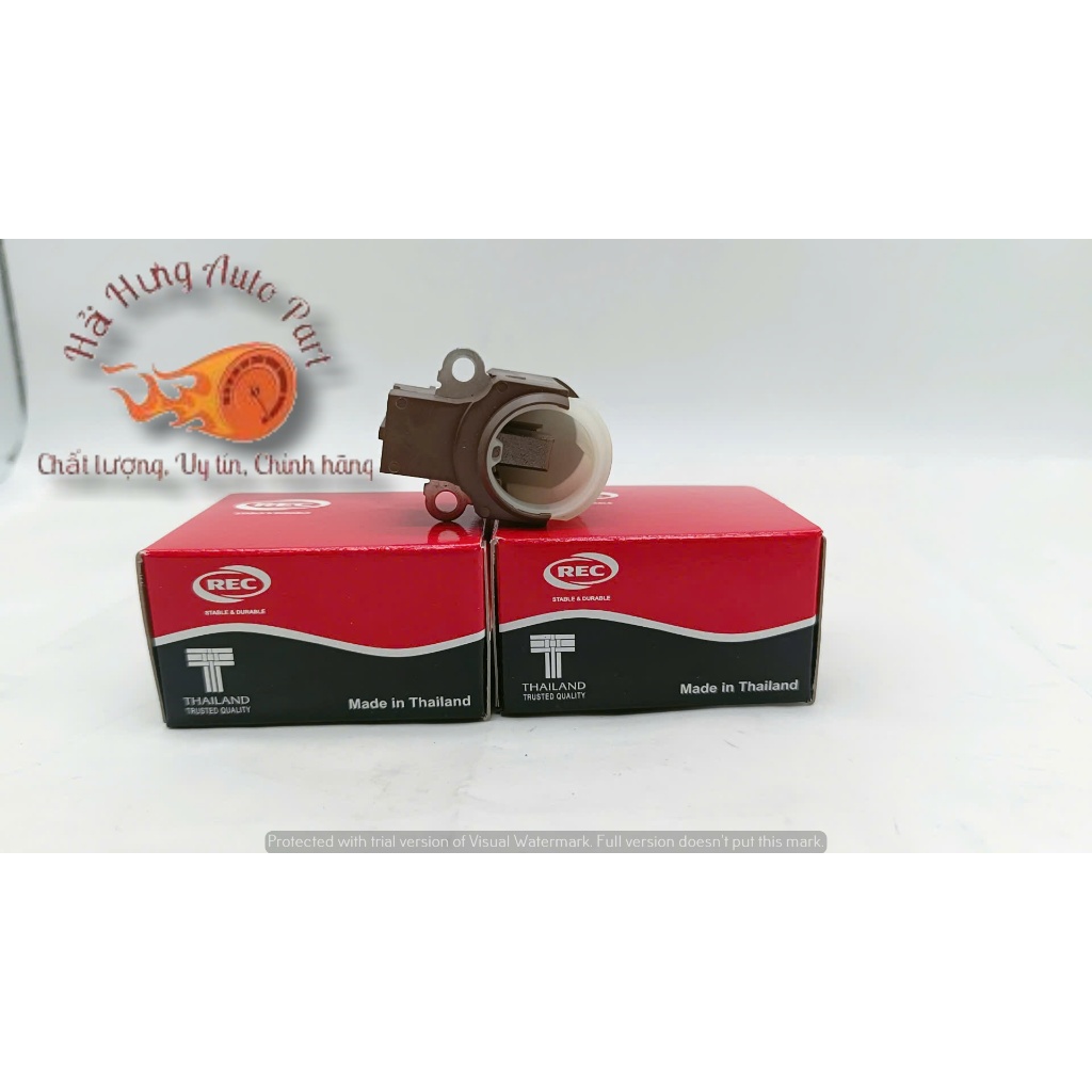 27370-0M040, 27370-0C020 แปรงคาร์บอนเครื่องกําเนิดไฟฟ้าสําหรับ Toyota Innova, Vios, Altis, Camry, Fo