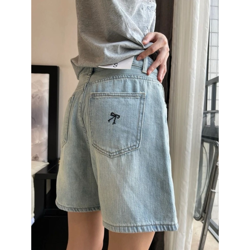 กางเกงขาสั้นสีฟ้าอ่อนพร้อมโบว์ PATTERN