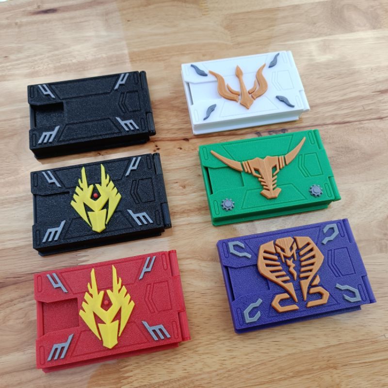 Kaimen Rider Ryuki Deck 3D พิมพ์ลาย (PETG)