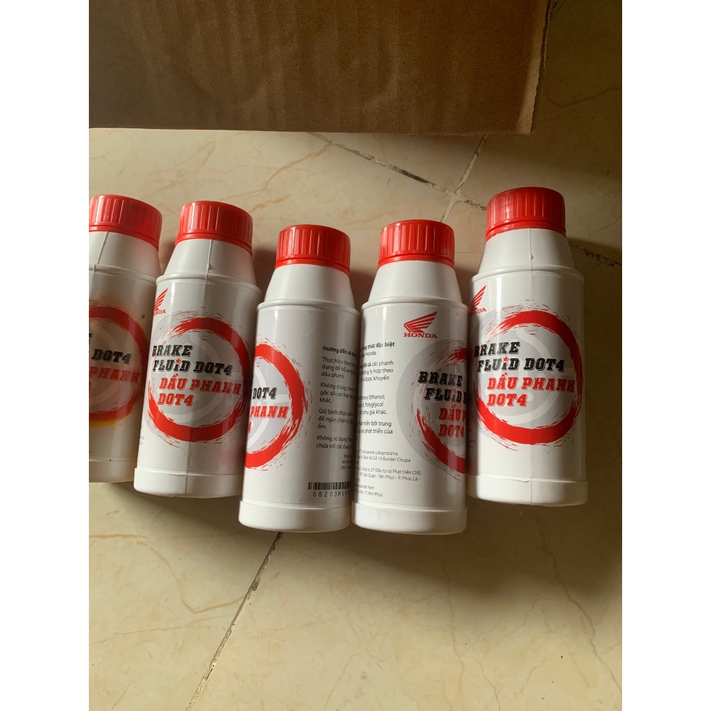 ของแท้ Honda DOT 4 ขวดน้ํามันเบรค 200ml Honda Vietnam, ถังน้ํามันเบรค (08203M0004ZT1)