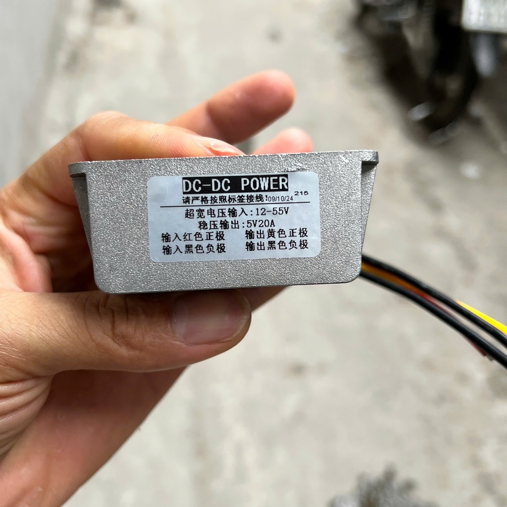 ชุดลดแรงดันไฟฟ้าจาก 12V-55V to 5V 20A กันน้ํา