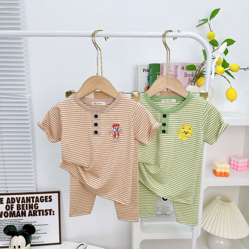 มินกี้ จันทร์ ชุดกางเกงขายาวแขนสั้นผ้าลายริ้วทอ (LND16) ปักลายคอเต่า สําหรับเด็กชายและเด็กหญิง ขนาด 