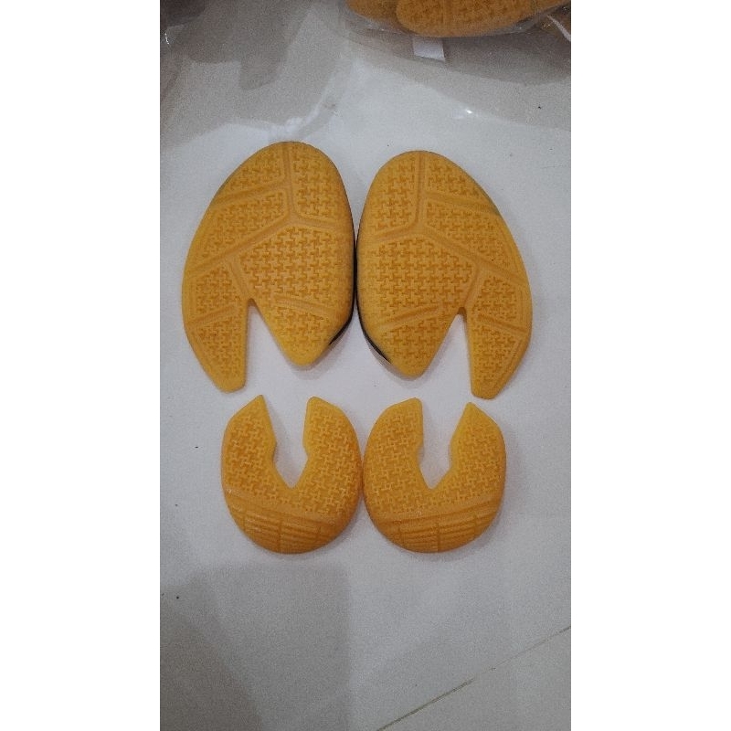 ของแท้ yonex 65z3 - พื้นรองเท้าแบดมินตัน