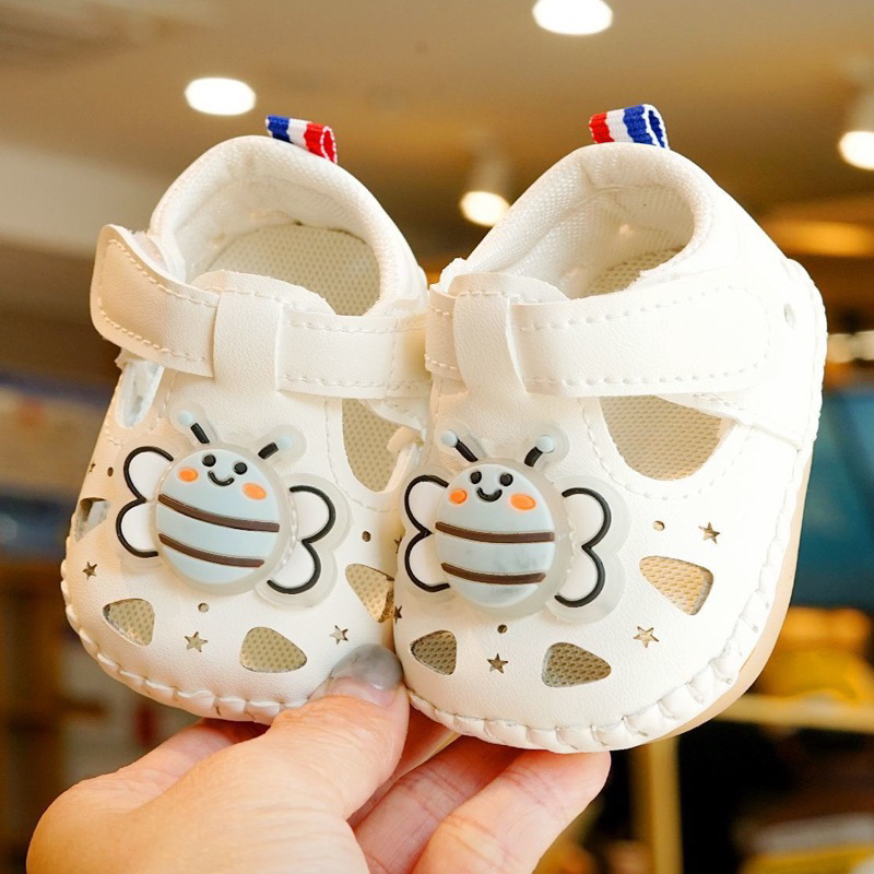 รองเท้าเด็ก Qc******