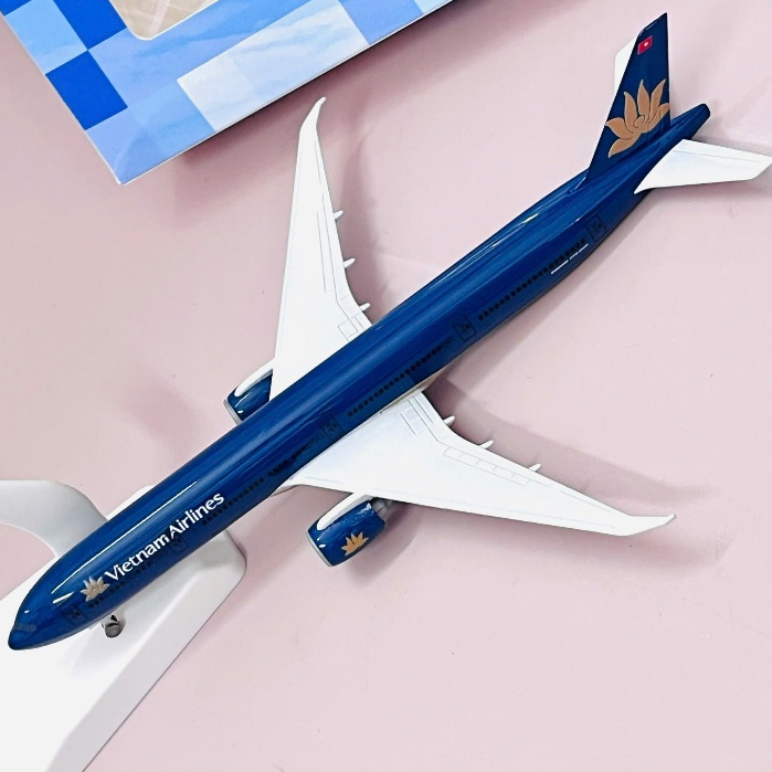 BOEING 777-300ER แบรนด์ AIRCRAFT 1:400 SCALE คุณภาพสูงโลหะผสมพร้อมล้อร่างกาย