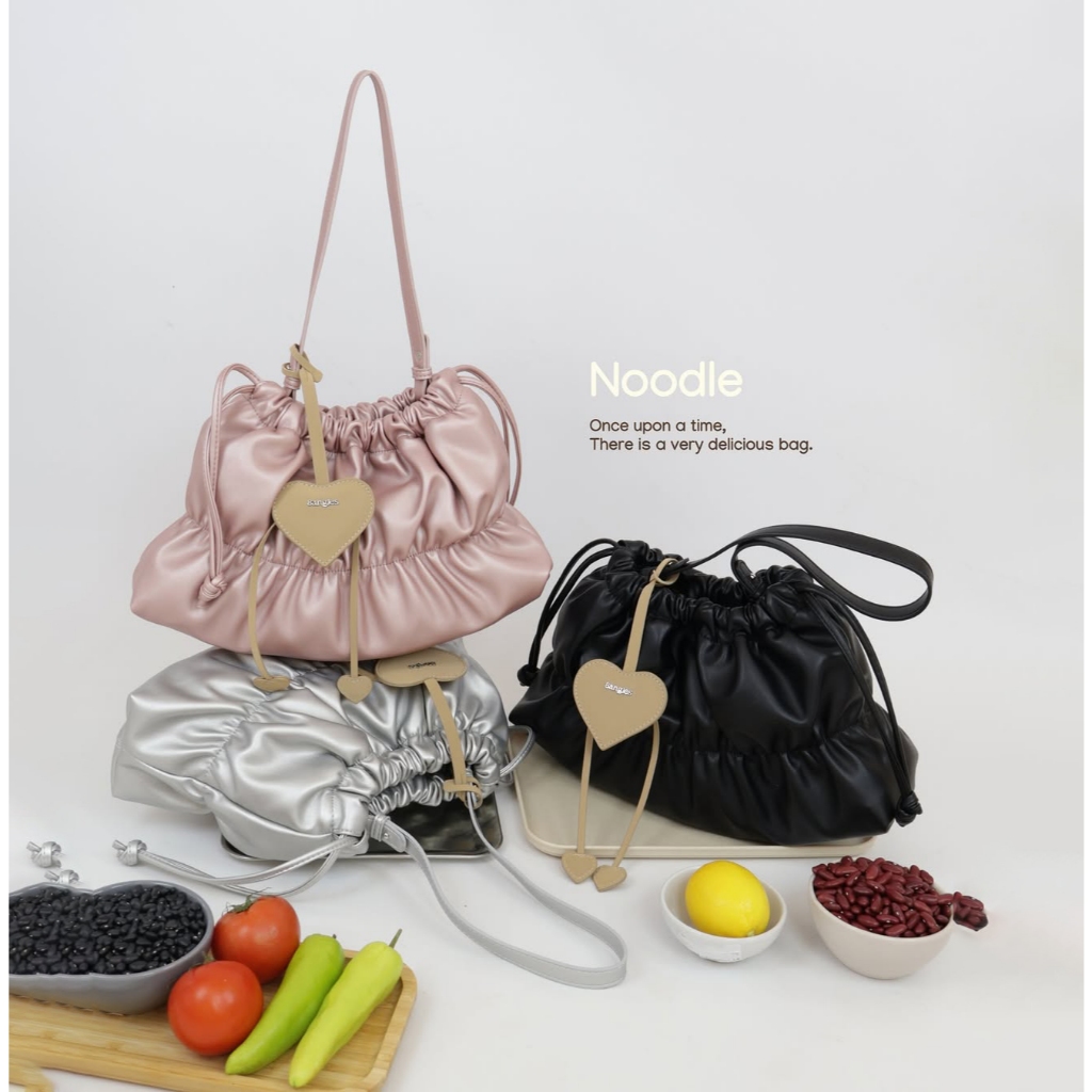 8angles กระเป๋าสะพายก๋วยเตี๋ยว 13 นิ้วยืดหยุ่น Drawstring กระเป๋าถือสตรีเหมาะกับแท็บเล็ต