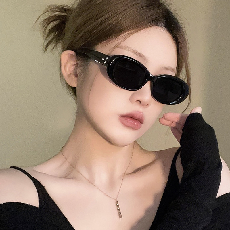 Lichey1 แว่นตาทรงรี Y2K Retro Style Small Frame Anti-UV400