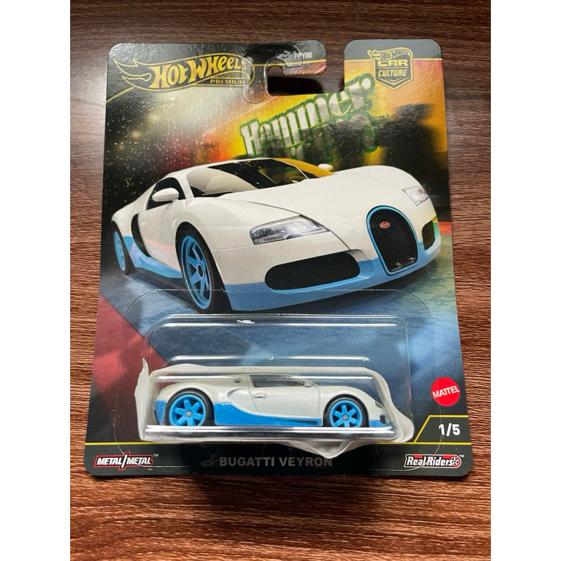 Hot Wheels Premium Bugatti Veyron Model Car