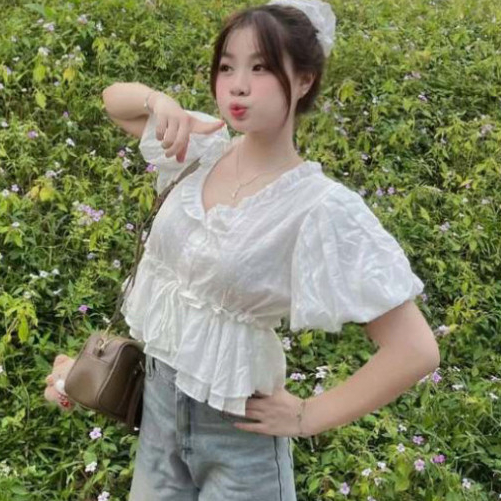 Babydoll เสื้อพัฟแขน Layered Ruffles หลวม V คอ "IU TOP" Lam Anh Tran MA 726