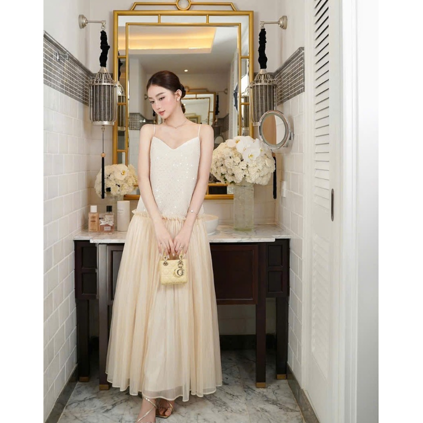 YUKSTORE-self-made DNCชุดเดรสสองชิ้นผู้หญิงมีสีเบจ2ชั้นและครีมVคอตาข่ายกระโปรงพอง