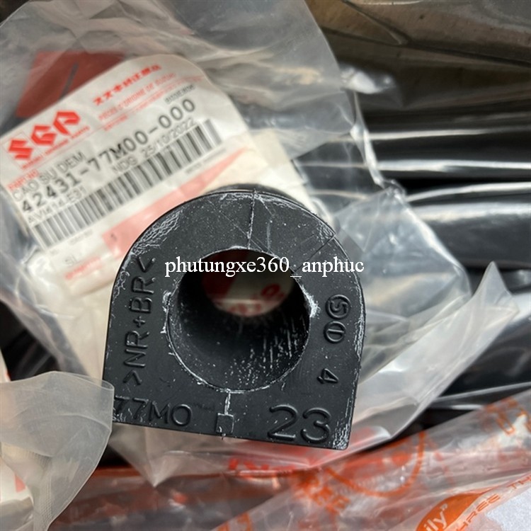 ยางกันโคลงหน้า Suzuki Ertiga แท้ XL7 Suzuki 42431-73R10-000