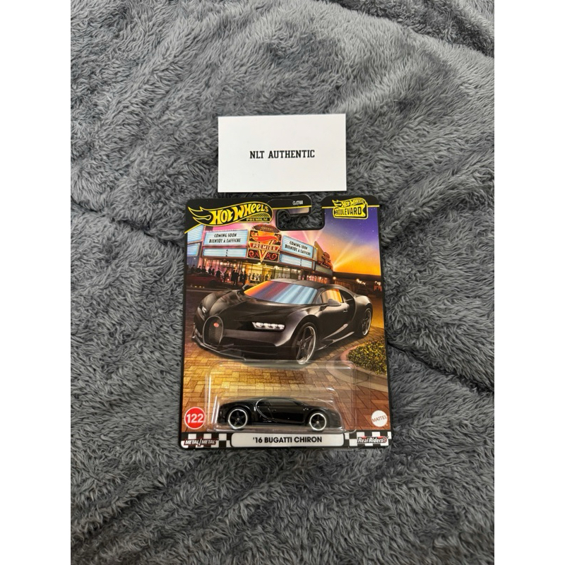 Hot Wheels 16 BUGATTI CHIRON