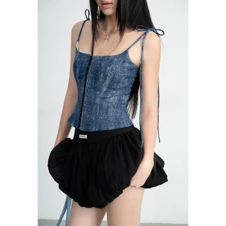 เสื้อซิปหน้าผ้ายีนส์ฟอกสีน้ําเงิน 2-Strap - HOO DESIGN