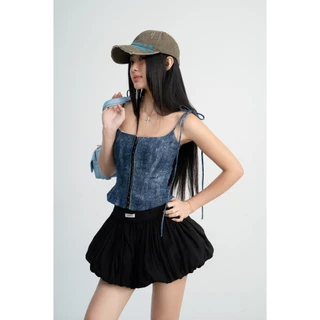 เสื้อซิปหน้าผ้ายีนส์ฟอกสีน้ําเงิน 2-Strap - HOO DESIGN