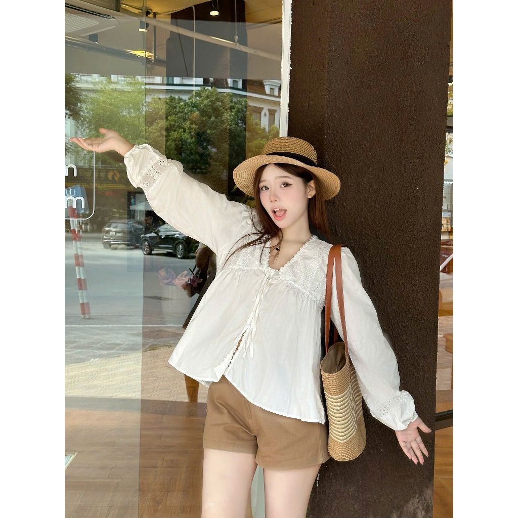 เสื้อเชิ้ต babydoll แขนยาวคอปกลูกไม้ดอกเบญจมาศ ผ้านุ่ม GINA TOP Bbd078_P7K8