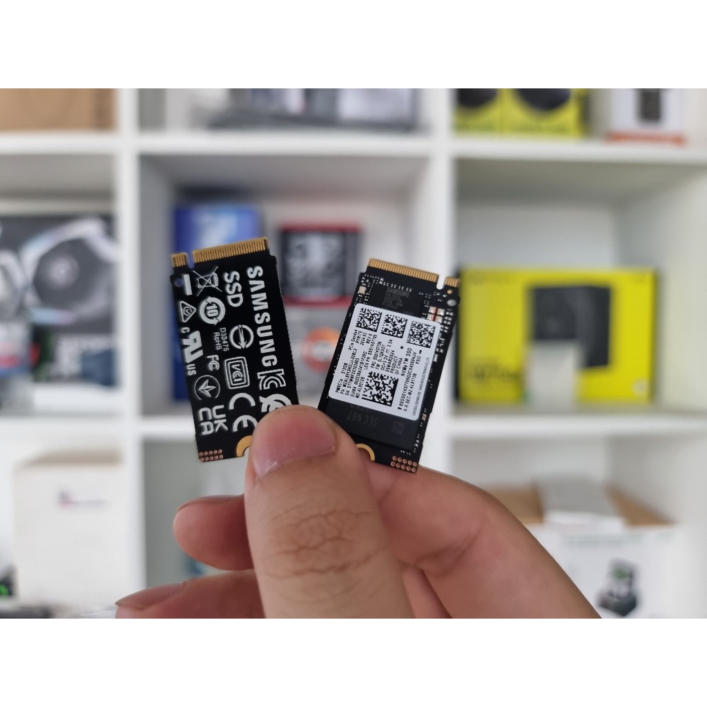 SSD Samsung PM9C1a 512GB 2240 Gen4x4 NVMe M.2 PCIe SSD 7000MB/s MZVL8512B