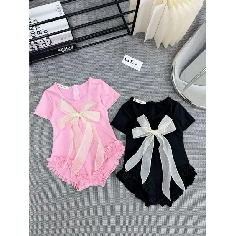 ชุดว่ายน้ําวันพีซเด็กผู้หญิงมีโบว์ที่หน้าอก