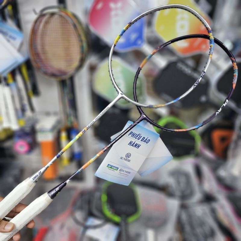 ไม้ Yonex Nanoflare 700 Play 4u5 (ของแท้)(ไม่รวมกระเป๋า)