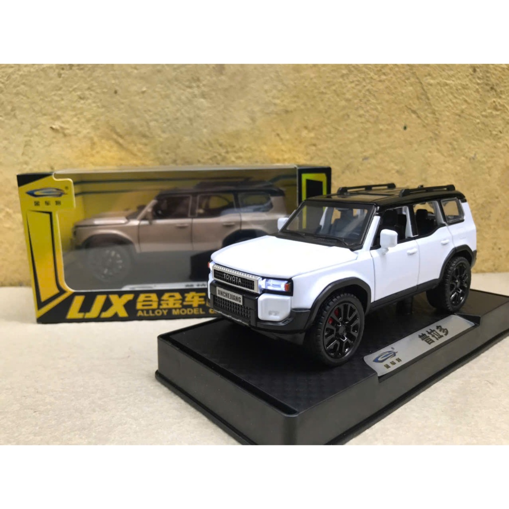 Toyota Land Cruiser LC250 1:32 โมเดลตกแต่งรถยนต์โลหะ (XTO32LC250)