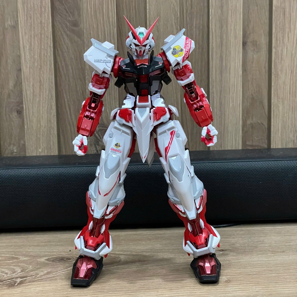 Body Metal build 1/100 รุ่น Astray Red Frame จาก MC [2nd - โปรดอ่านสถานะ]