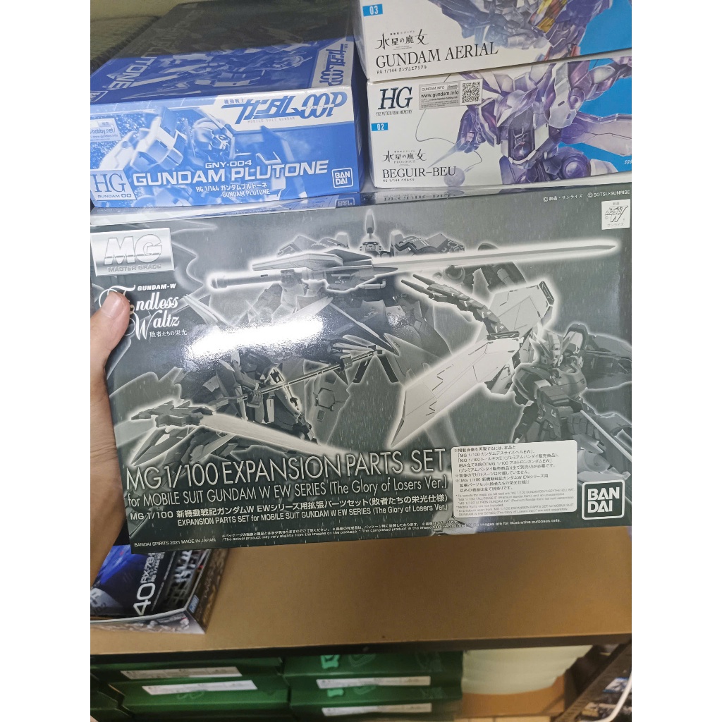 MG 1/100 EXPANSION PARTS SET for MOBILE SUIT GUNDAM W EW SERIES (The Glory of Losers Ver.)