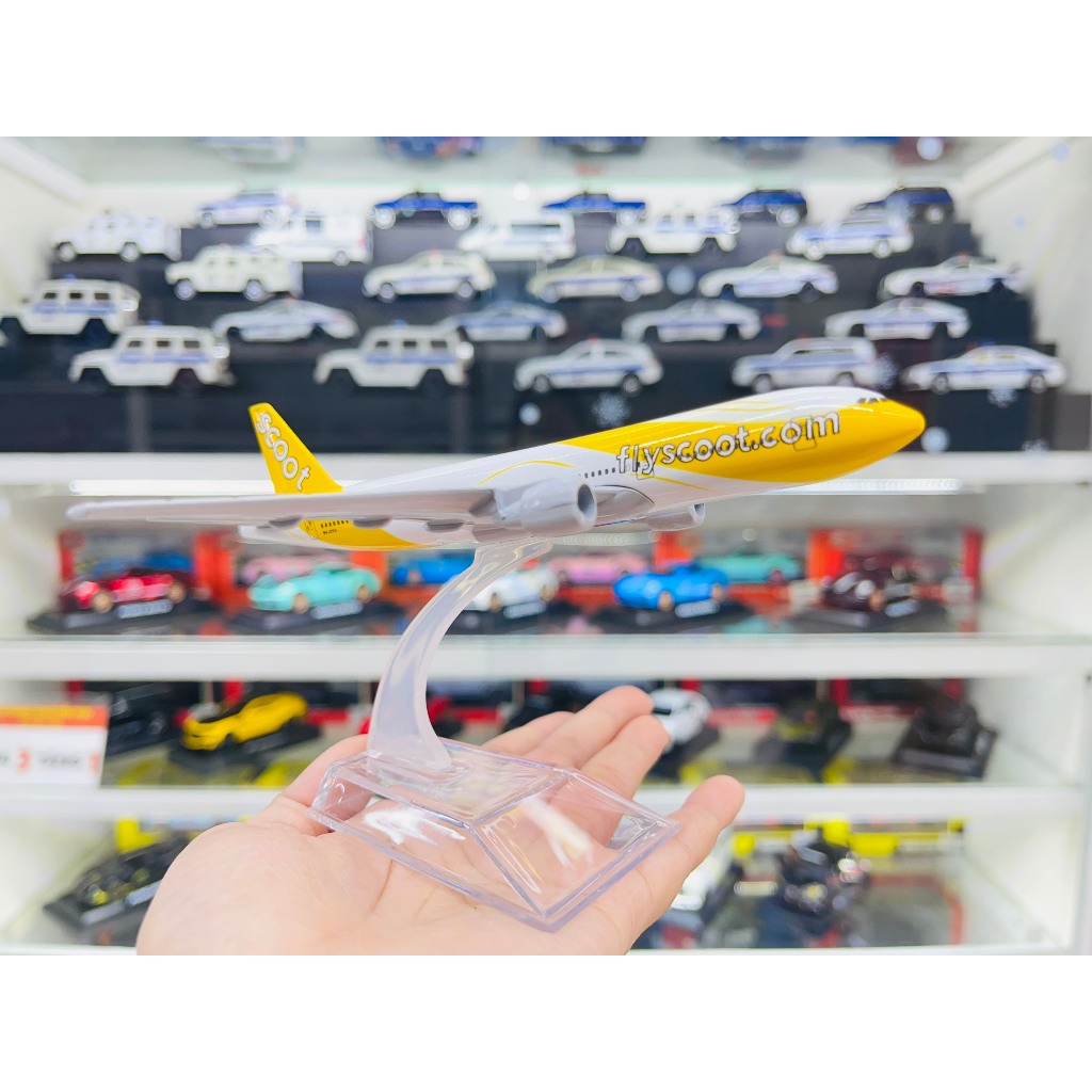 Airlines Boeing B777 16cm MB16073 โมเดลเครื่องบินโลหะ