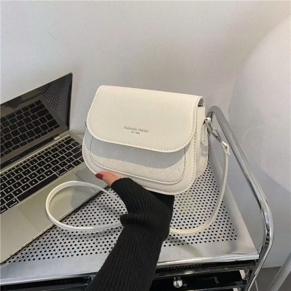 MyLaa Store กระเป๋าสะพายหนังนุ่มแฟชั่นเกาหลีสําหรับผู้หญิง - HT116