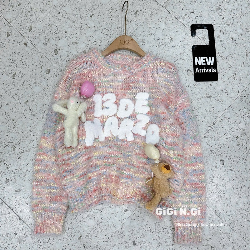 13DE MARZO BALLOON BEAR SWEATSHIRT