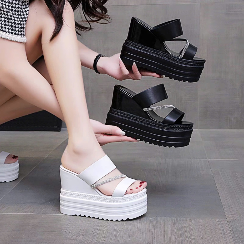 คุณภาพสูง TYPE 12P 2-SANDAL LEATHER CANE SLIPPERS gp SUN tcn1 snhtm