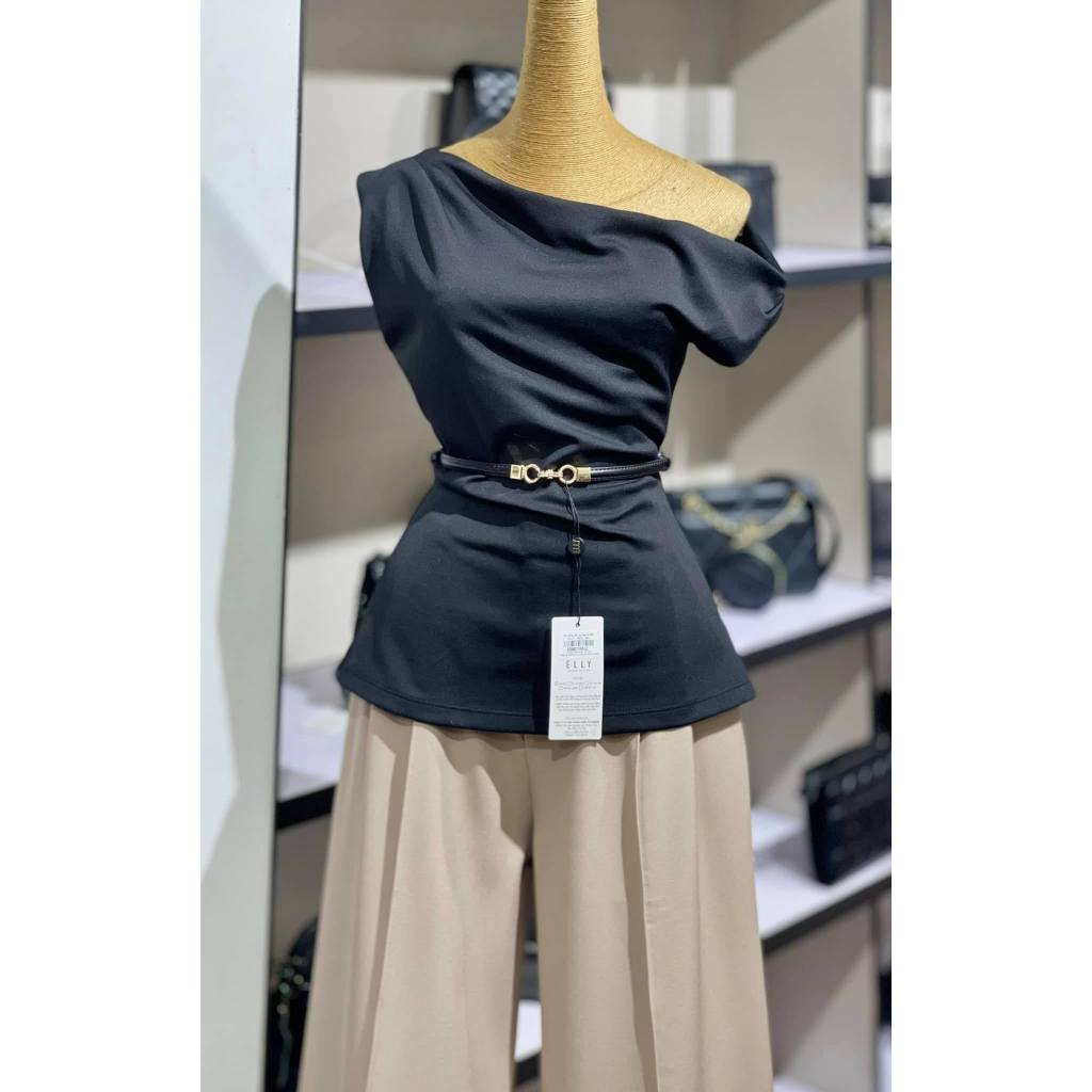 เสื้อปาดไหล่ Hobbs umi A612