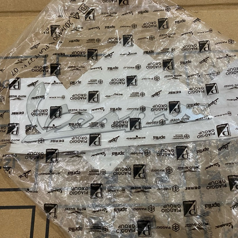 Vespa GTS ชุดแสตมป์ชุบโครเมียมคุณภาพสูงสุด [ของแท้] - รูปที่ 7