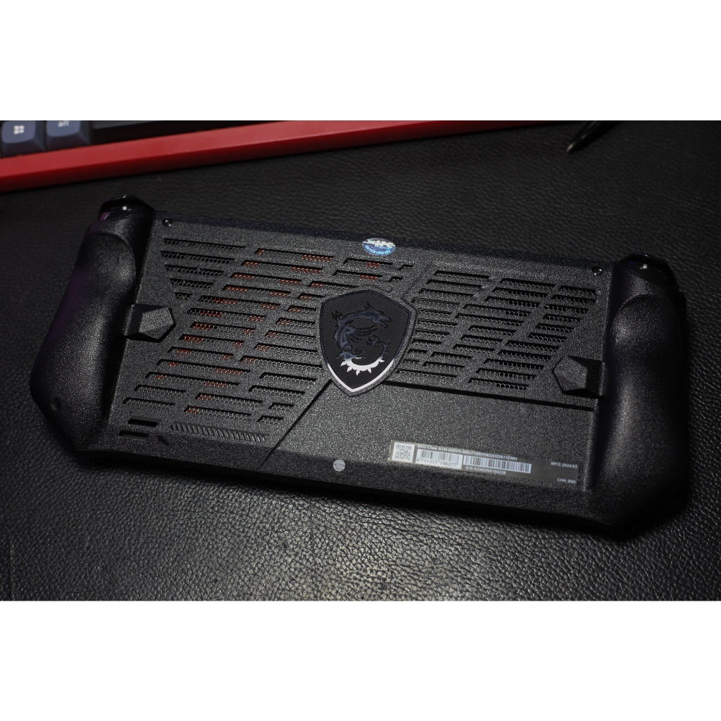 สติ๊กเกอร์ Msi Claw A1M ผิวดําด้าน | ฟิล์ม 3M | สติ๊กเกอร์ตามสั่ง ขอ