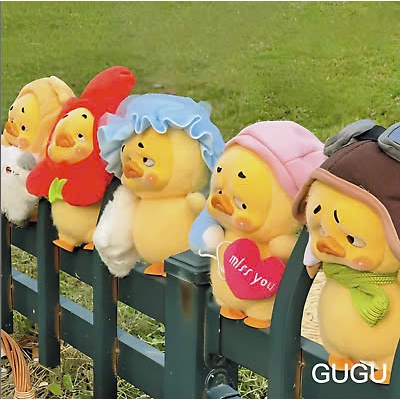 [GENUINE] UPSET DUCK V2 CHECKCARD CHARACTER MODEL / NEW SEAL BLIND BOX - DUCK V2