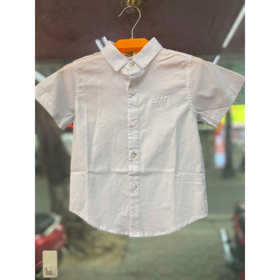 เสื้อ Bt หนัง So&White H&M ไซส์ 2 - 3