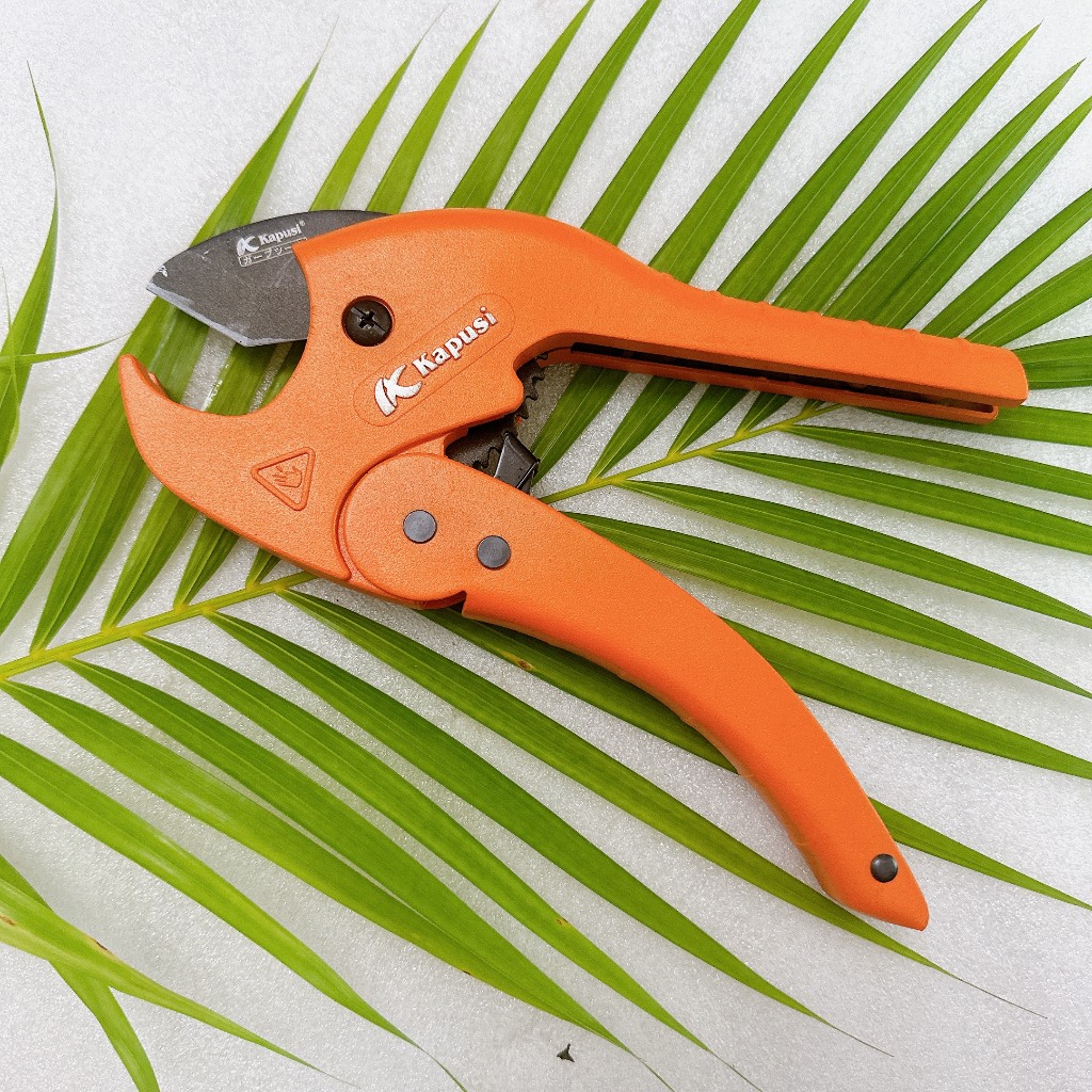 KAPUSI SCISSORS คีมสําหรับตัด PVC PIPES 42MM.