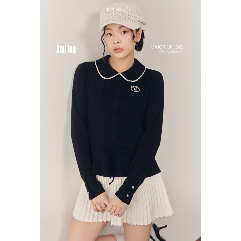 JOIE DES ROSES - เสื้อเชิ้ตแขนยาวคอปกบัวสีดํามุก Ami Top