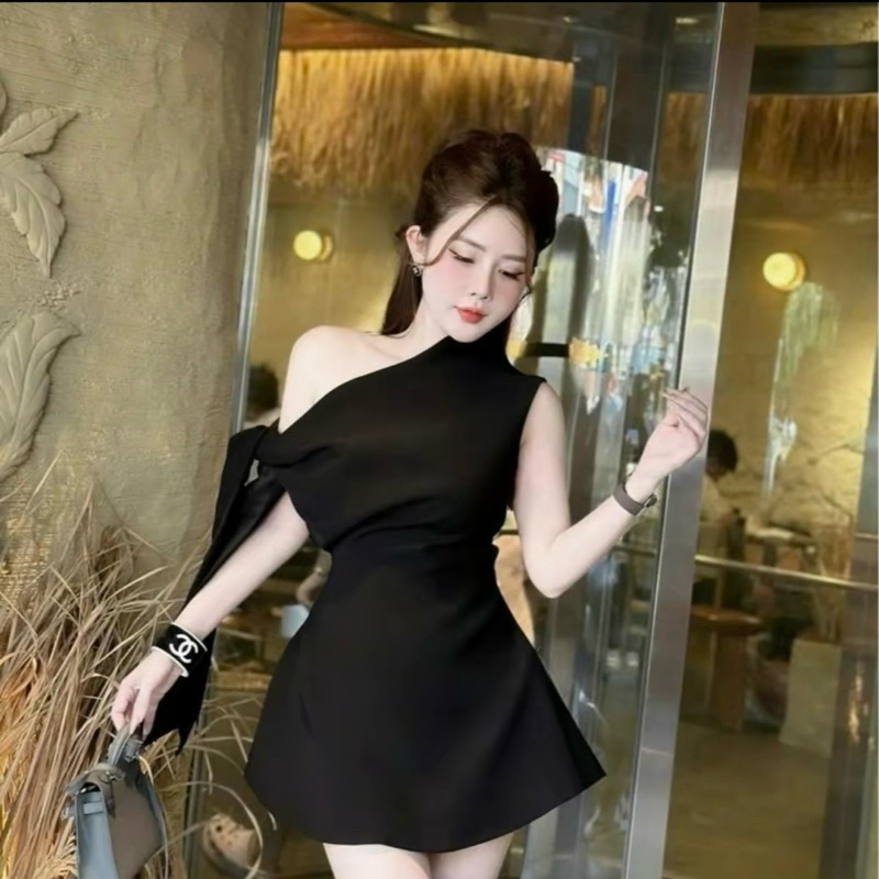 [โวลต์1.834] ชุดเดรสดีไซน์เปิดไหล่เอวบานหรูหรา 2 สี - รูปที่ 4