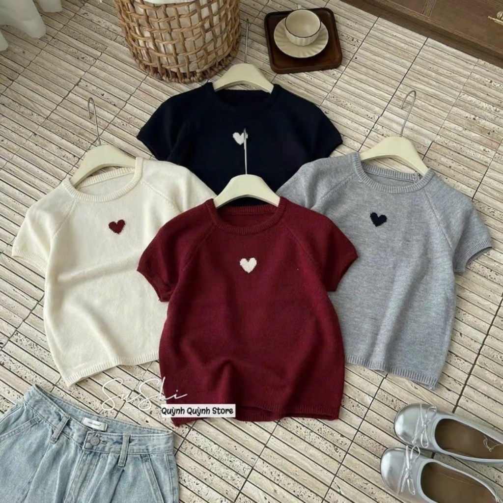 เสื้อกันหนาวลายหัวใจขนาดกลาง Mongtoghi แขนรูปหัวใจเล็ก made by QC เสื้อสเวตเตอร์ปักหัวใจคอกลมทําจากขนสัตว์เนื้อนุ่ม