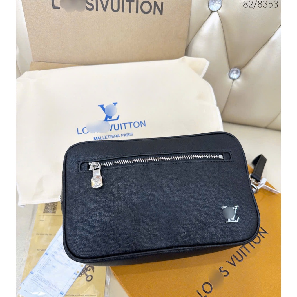 LV Pochette Kasai Taiga Leather BAG Full 2 Vip Box