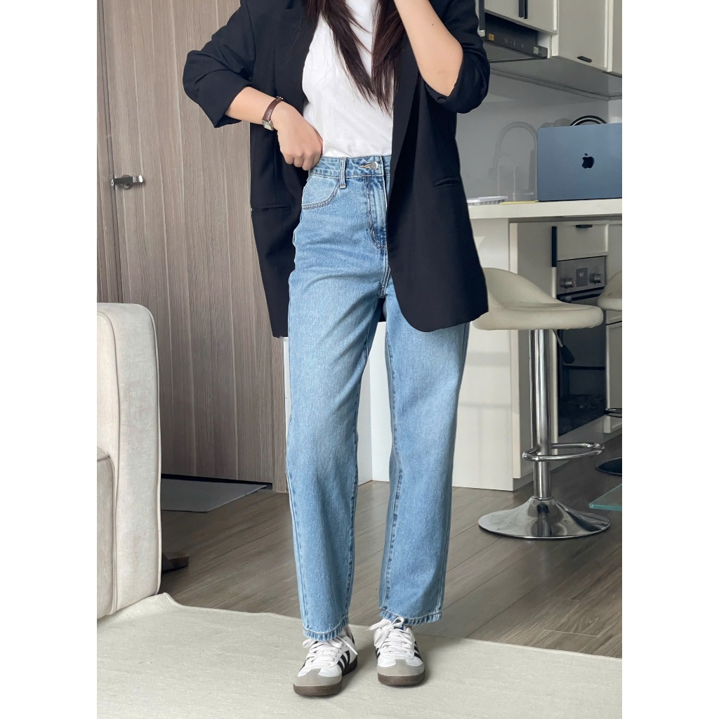 MINZY JEANS - MOM JEANS STYLE RETRO, MINIMALISTM Thepair