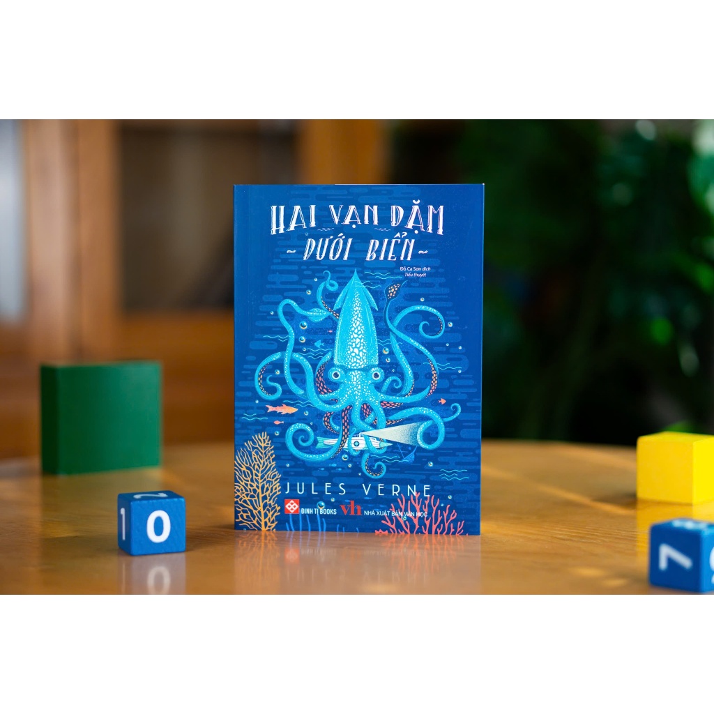 หนังสือ - Twenty Thousand Leagues Under the Sea (ปกอ่อน reprint 2024) - Dinh Ti