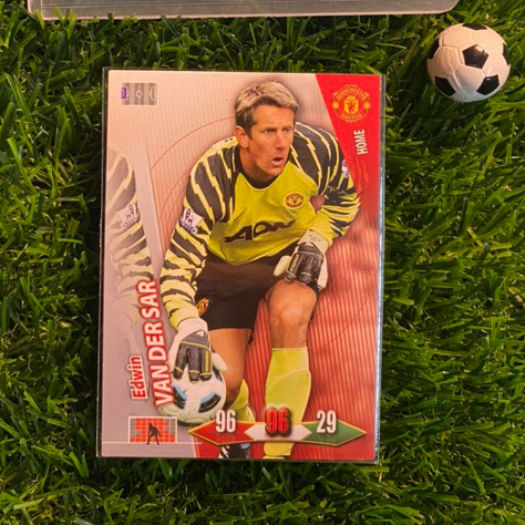 การ์ด ODD - PANINI ADRENALYN XL MANCHESTER UNITED 2011 - ชุดบ้าน - EDWIN VAN DER SAR