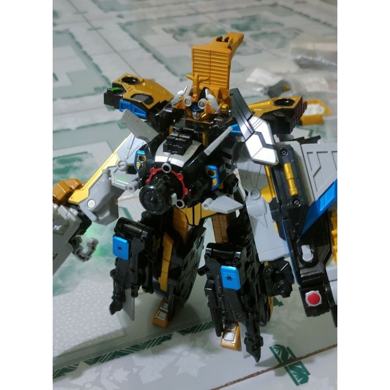 ข้อต่อด้วงเหลือง BC-04 DX Go-buster