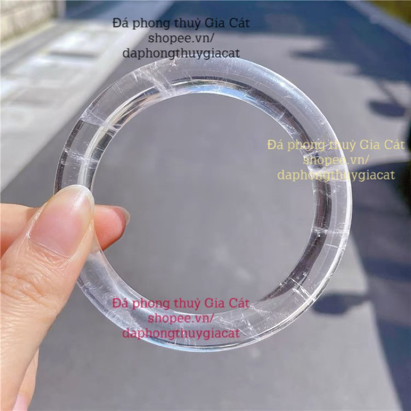 Cool VIP 7A Clear White English Bracelet ขนาด 51-59mm มาพร้อมกล่องโบรเคดระดับพรีเมียม