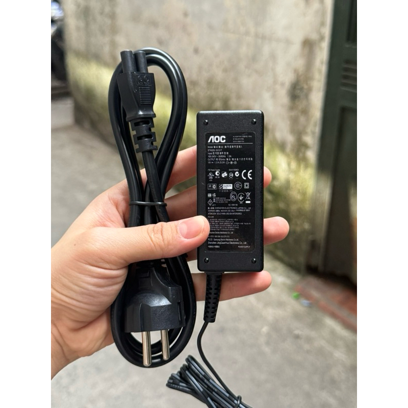 อะแดปเตอร์แปลงไฟจอภาพ AOC 19V ของแท้