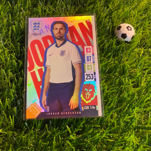 [ ของแท้ ] - SHOWCASE - PANINI ENGLAND TOURNAMENT EDITION 2024 - JORDAN HENDERSON (ENGLAND)