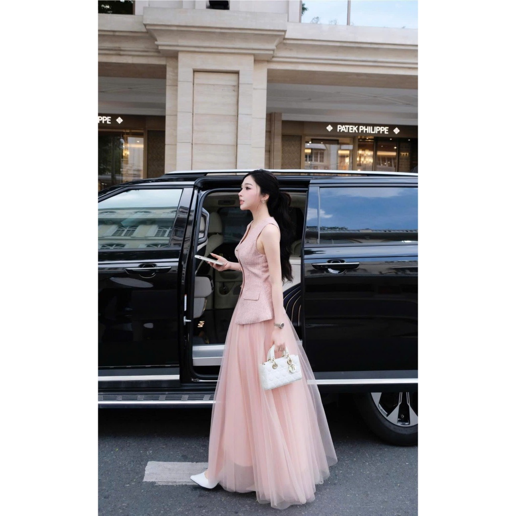 ชุดชุดราตรีทวิตแขนกุดผสมกระโปรงชีฟองผ้าไหมยาวชุดสตรีพร้อมเสื้อคอวีกระดุมเข้าชุดและกระโปรงพองยาว